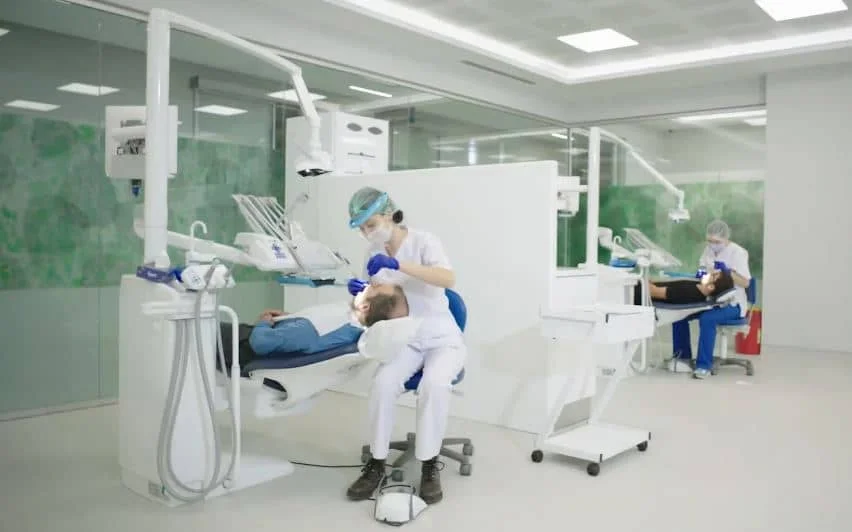 Dentvizyon Ağız ve Diş Sağlığı Polikliniği